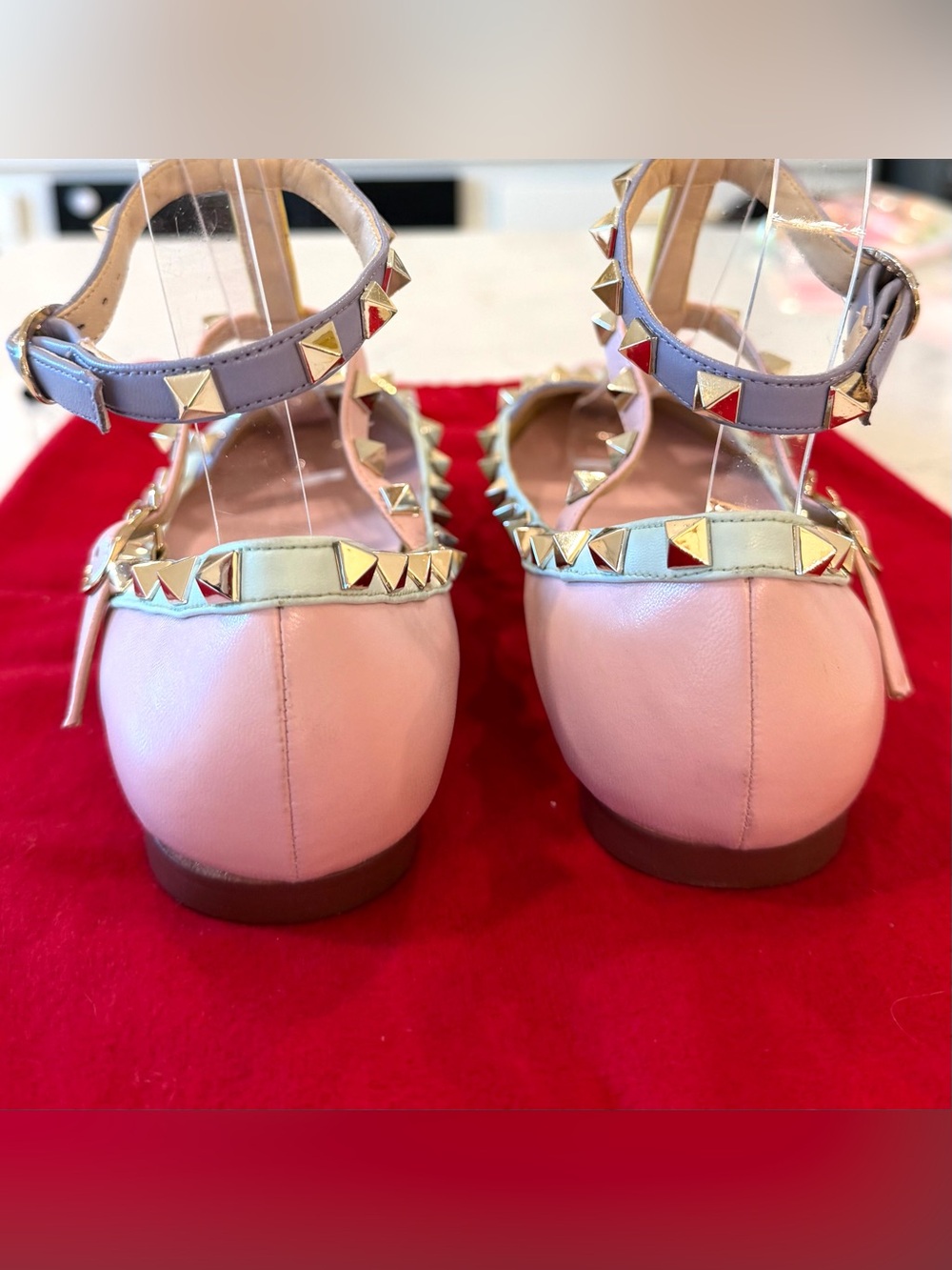 Valentino Garavani Pastel Pink iconic Rockstud Pointed Flats - Picture 14 of 15